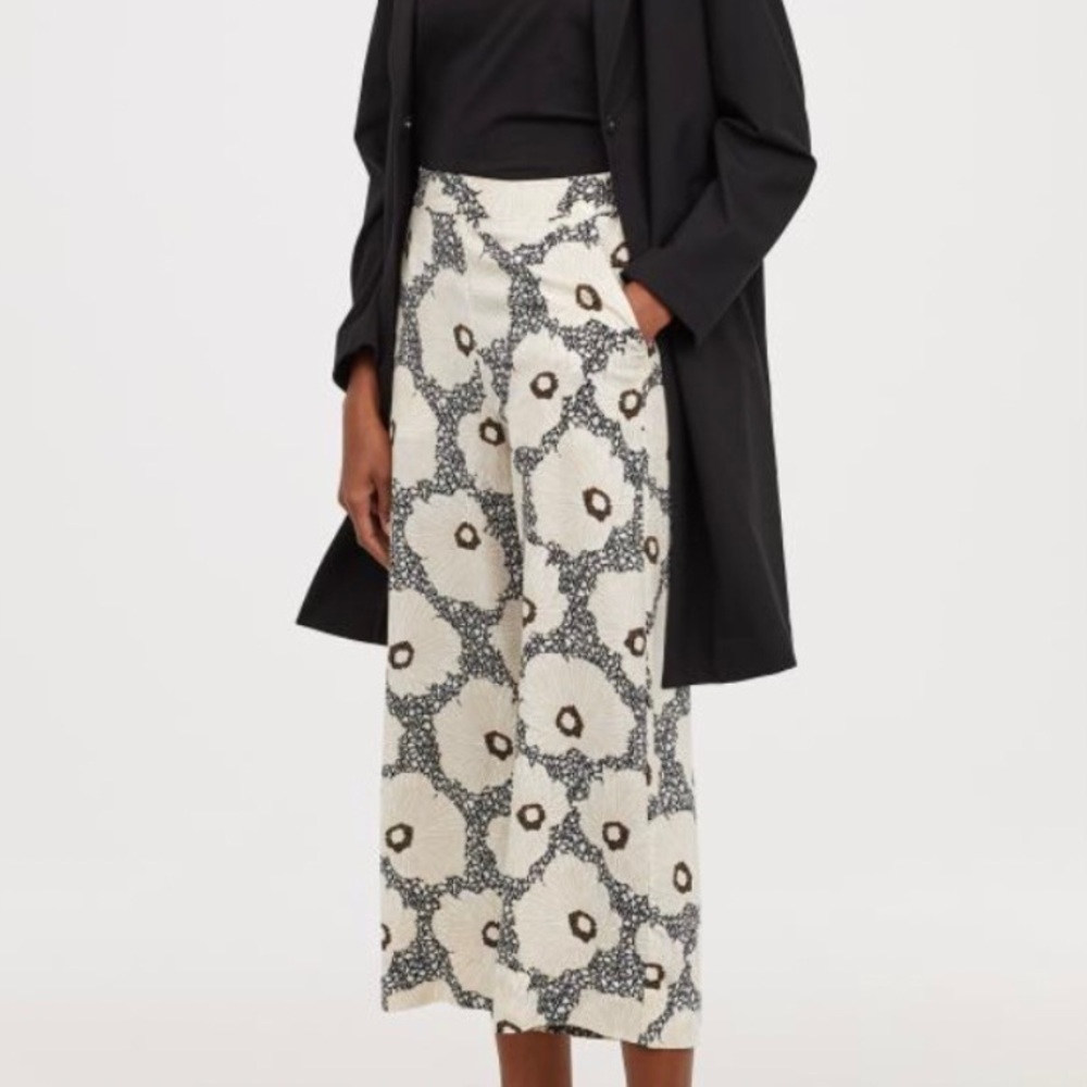 H&M Cropped Floral Wide Leg Pants - Picture 3 of 9